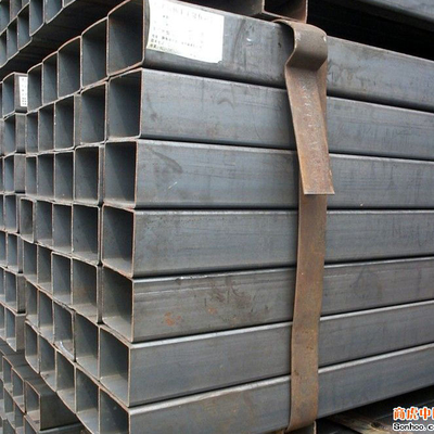 ASTM OD 600mm Czarna stalowa skrzynka o przekroju 5,8 m ocynkowana rura kwadratowa